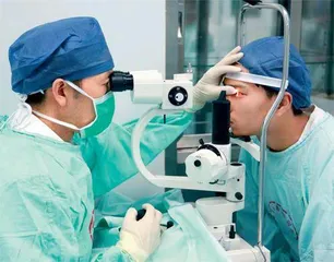 “追光者”周行涛