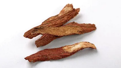 夏季喝药茶 保护心脑血管