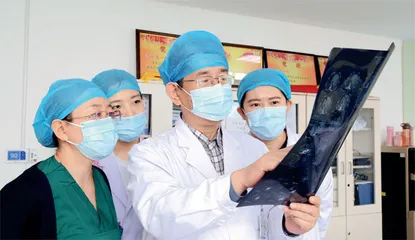 王晓丰 苦钻专业克病魔