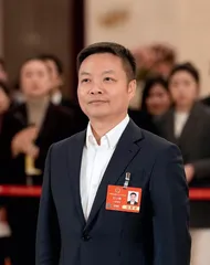 全国人大代表，小鹏汽车董事长、CEO何小鹏：“未来出行的探索者”