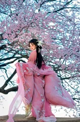 当汉服遇上“花儿经济”