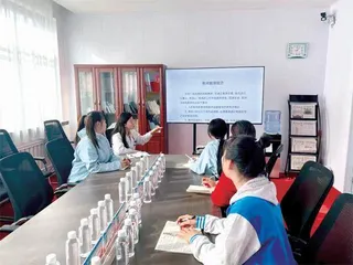 于姗姗:手捧“星星” 托起未来1