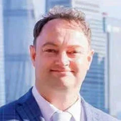 克里斯托弗·罗杰森浦东给了我归属感