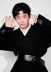 张突然　以东方哲思织就华服　用文化自信引领潮流