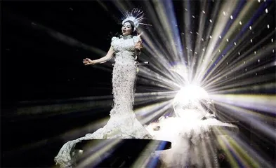 莎拉·布莱曼:“不说再见”的音乐剧女王1
