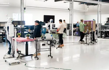 家用人形机器人入侵1