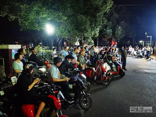 竞赛生坠楼背后：一条失衡的升学道路3