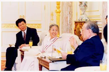 要成为“人民的艺术家”