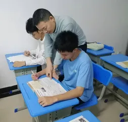 吴国平:从维和战场到三尺讲台的闪光足迹5
