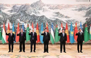 中国—中亚命运共同体：在不确定的世界中塑造未来
