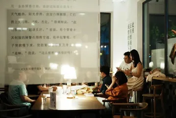 一家独立书店的连锁豹变1