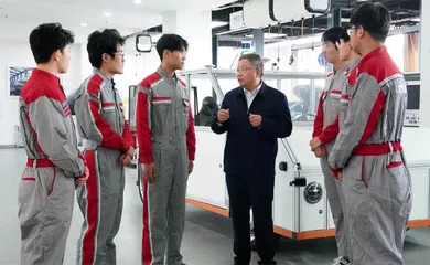 河北交通职业技术学院:推动毕业生能就业、早就业、就好业1