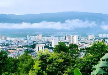 卫岗:边疆人民感党恩跟党走1