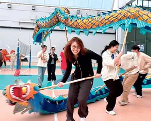 傅园慧 切换泳道2