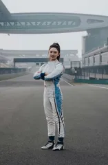 师炜:逐梦F1赛场,中国首位!1