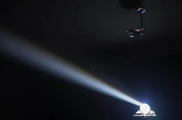 不可见的一粒诗 曾瑞7