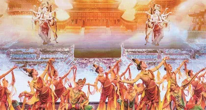 千年寻诗意 一梦回敦煌1