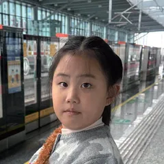 梦想的轨迹：从笔尖到“天宫”的旅程