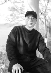 高度理性铺陈下的现代主义审美