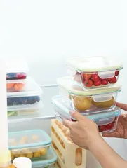 冰箱里冷冻的食物冰箱里冷冻的食物