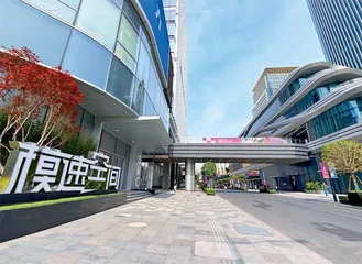 AI大模型的“化学反应场”