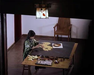 归来仍是顶流：李子柒传播中华文化的密码