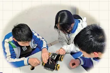 轮动奇迹会“跳舞”的麦克纳姆轮车