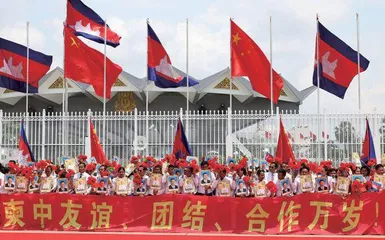 柬中关系谱就新篇章