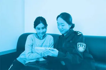 “全国三八红旗手”陈茜:守护国门的“她力量”2