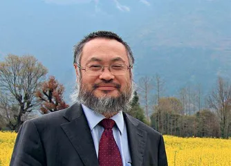 张无敌：“泥裤腿”教授，走遍云南村村寨寨