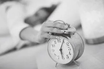 Need Multiple Alarms to  Wake Up in the Morning?早上需要多个闹钟才能醒来？