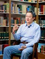“恐龙院士”，“趴”在野外30年