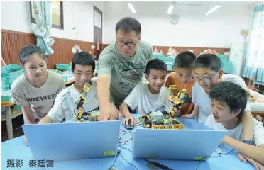 让人工智能教育成为乡村学生成长的“第二曲线