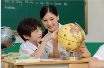 聚焦课程建设，深化课程改革