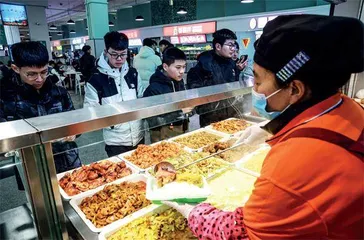 连降20年的大学生体质1