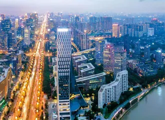 成都楼市缘何逆风雄起?1