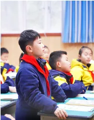 单词大赛中的“一波三折”  