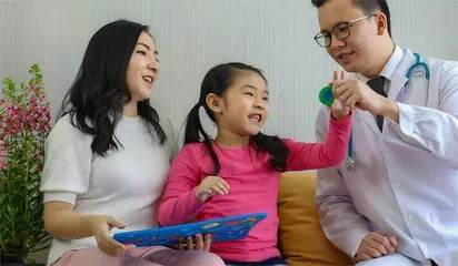 孩子经常“吃手”怎么办1