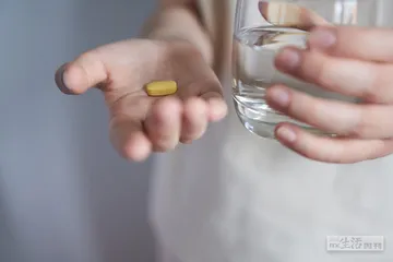 健康（1345）4