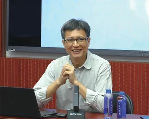 学术圈里的“蛋先生”
