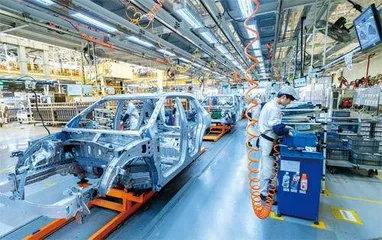 汽车、电子产业人员扩编，AI、芯片、医药生物成高薪主力2025上市公司人才发展报告