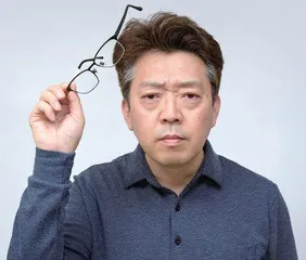 眼前飞蚊乱舞，警惕玻璃体变性