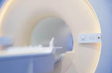 告别磁共振检查幽闭恐惧症