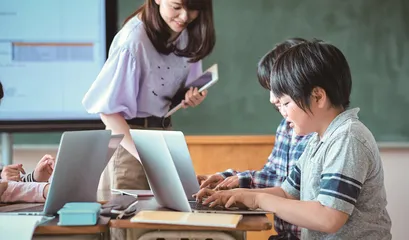小学信息技术教学中心理健康教育渗透路径