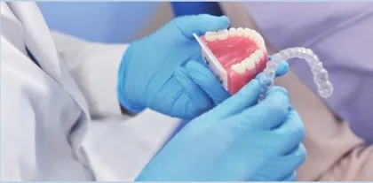 青少年时期常见口腔畸形矫正方法