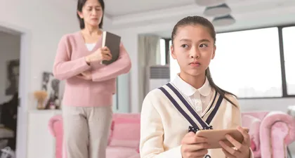 青少年网络素养与法治意识培养1