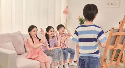 让学生在模仿与超越中塑造优秀品德