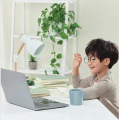 预防儿童青少年近视家庭防控是关键