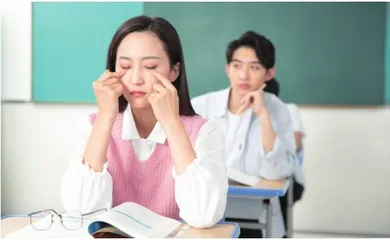 眼保健操 找准穴位 发挥作用
