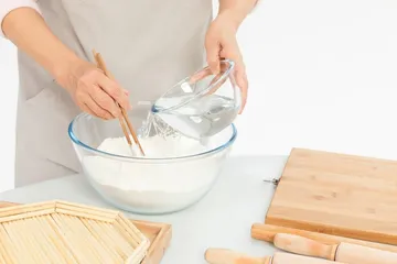 鹿邑美食：韭菜盒子